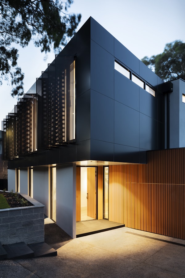 VetroFacade â€” Minimal Curtainwall System